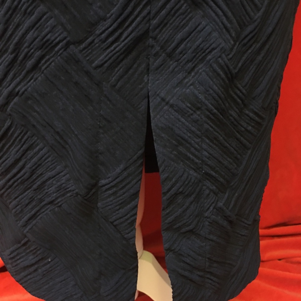 Issey Miyake textured ruched midi skirt blue & black size 2 - Picture 6 of 8